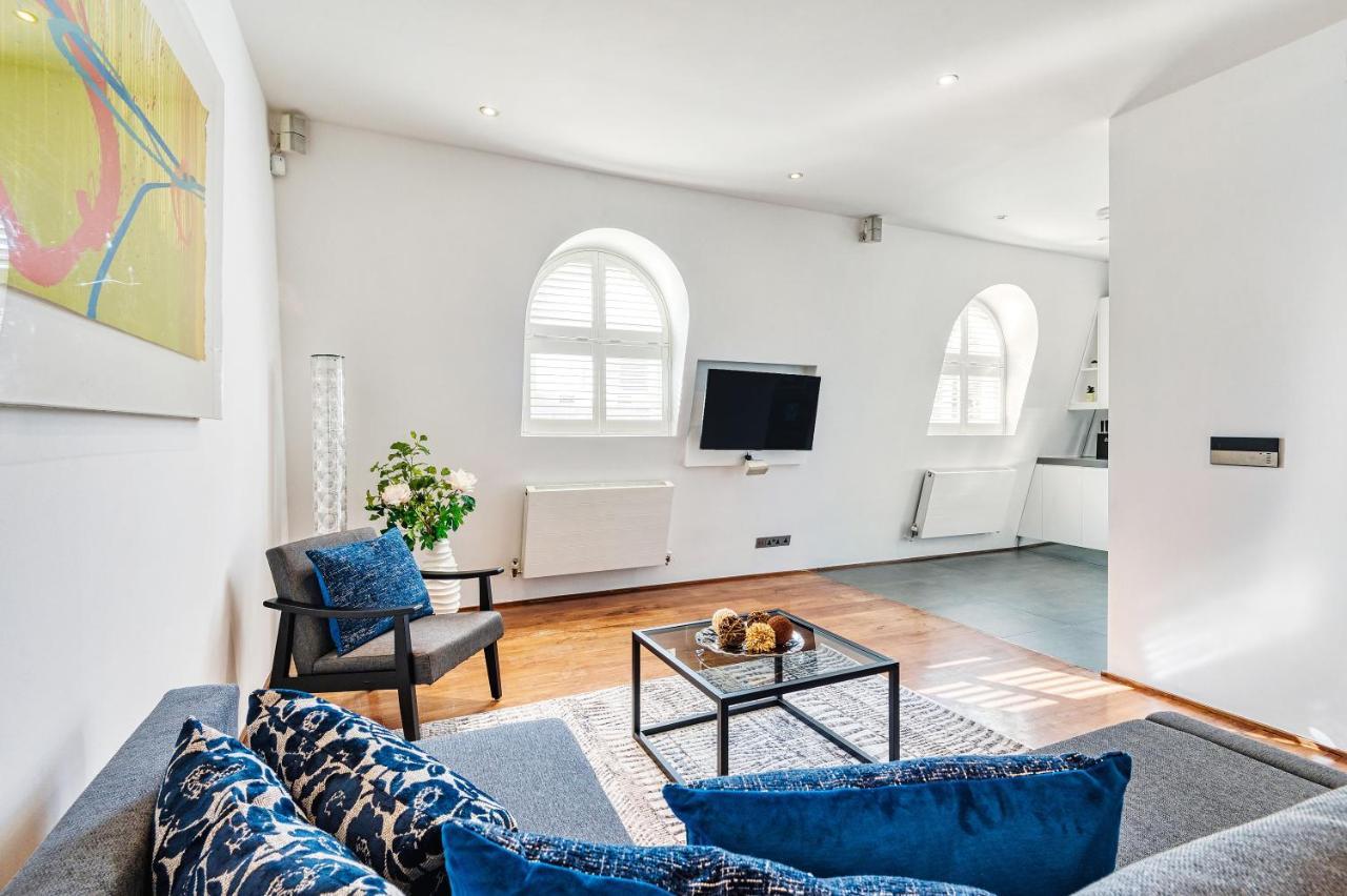 Modernized South Kensington Apartments ロンドン エクステリア 写真