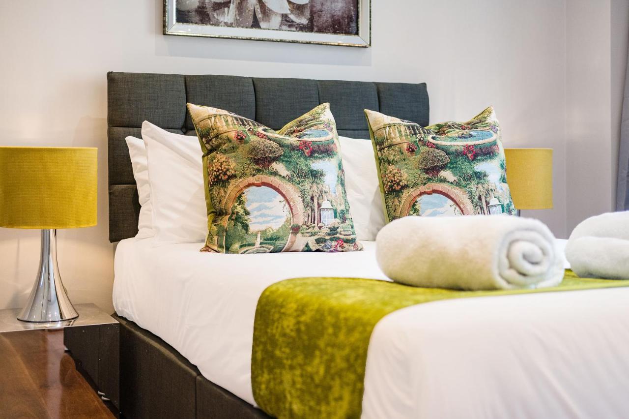 Modernized South Kensington Apartments ロンドン エクステリア 写真