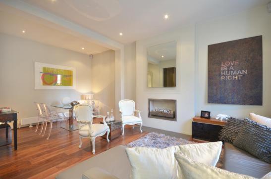 Modernized South Kensington Apartments ロンドン エクステリア 写真